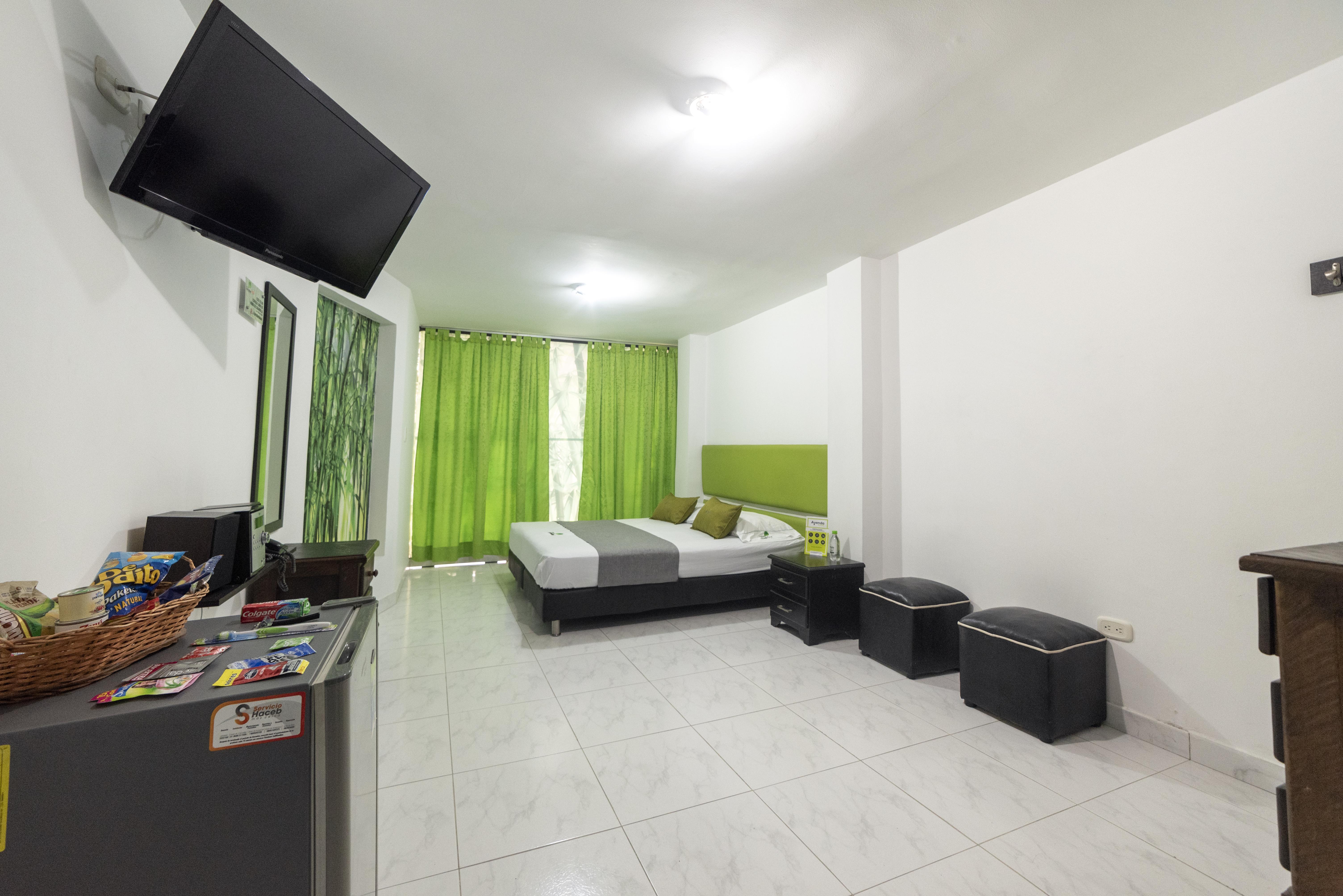 מדיין Hotel Paradise Lleras מראה חיצוני תמונה
